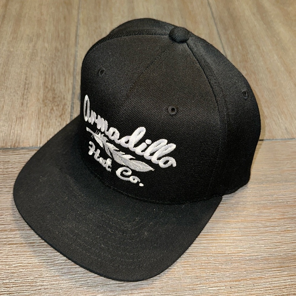 NWOT Armadillo Hat Company Flexfit SnapBack Hat